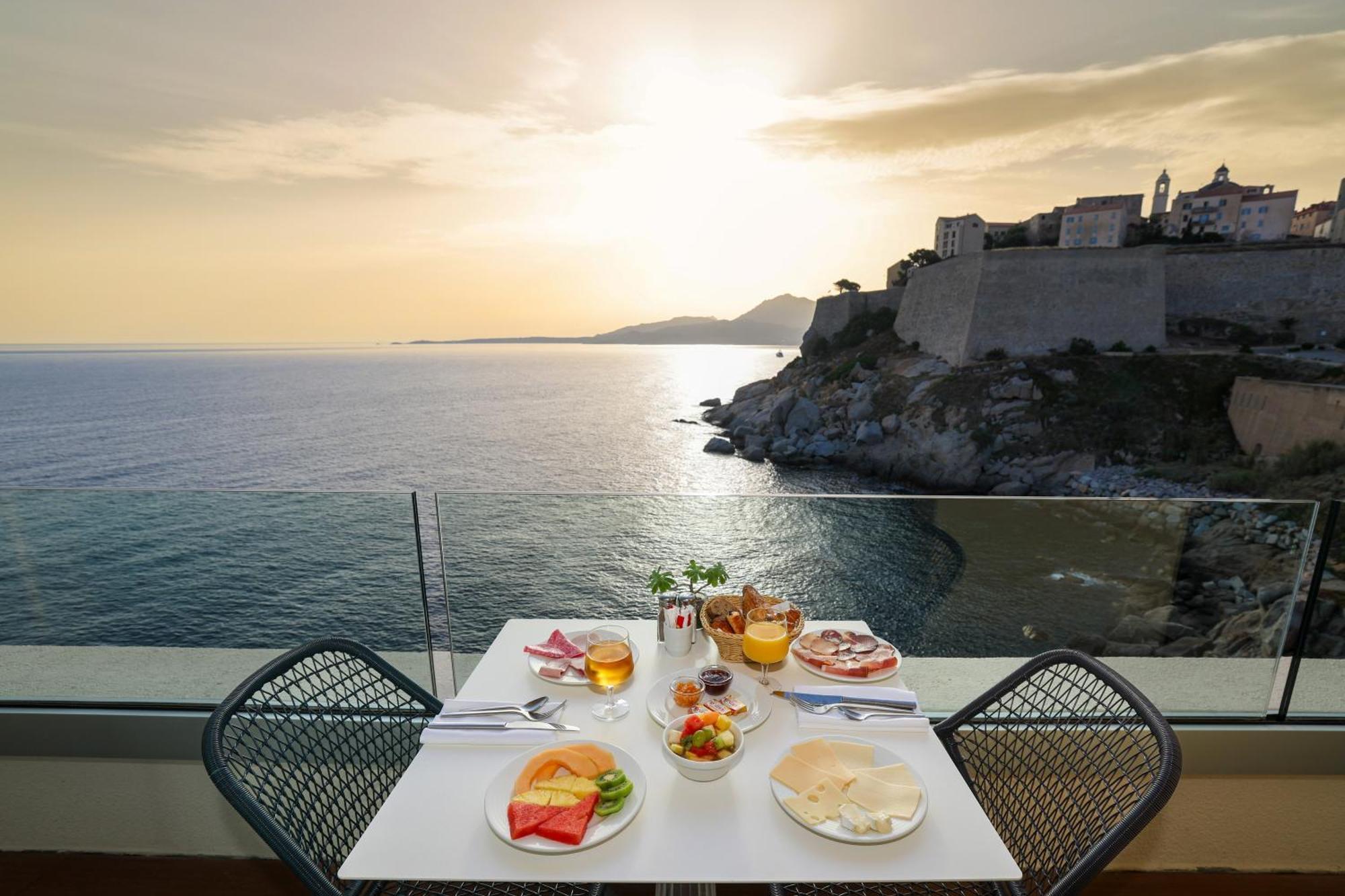 Hotel Saint Christophe Calvi  Luaran gambar